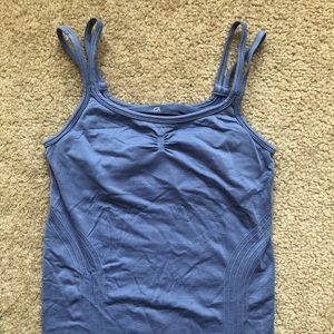 Gap fit yoga top - purple, size small